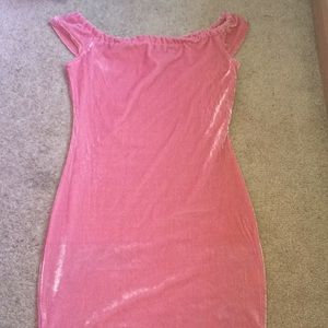 Bodycon off shoulder dress